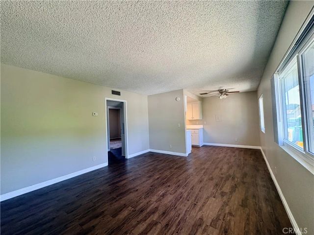 1452 3rd Street 6, La Verne, CA 91750