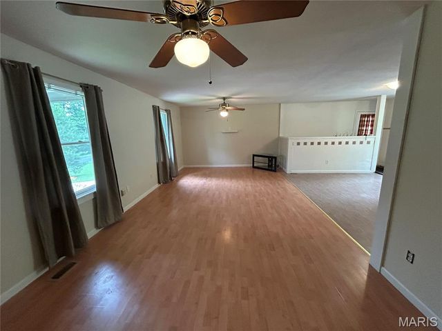 538 Randy Drive, Washington, MO 63090