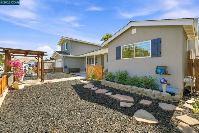 1704 Denkinger Rd., Concord, CA 94521