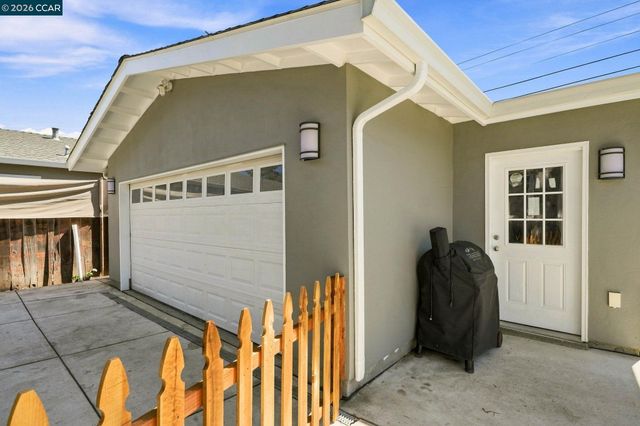 1704 Denkinger Rd., Concord, CA 94521