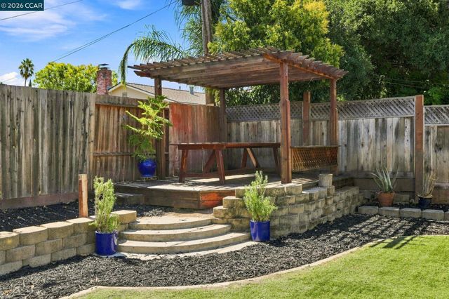 1704 Denkinger Rd., Concord, CA 94521