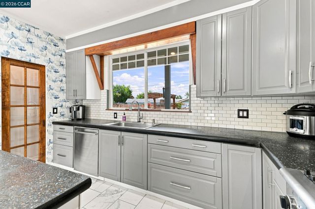 1704 Denkinger Rd., Concord, CA 94521