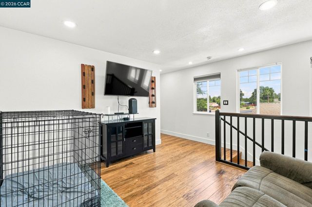 1704 Denkinger Rd., Concord, CA 94521