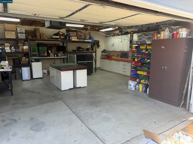 1704 Denkinger Rd., Concord, CA 94521