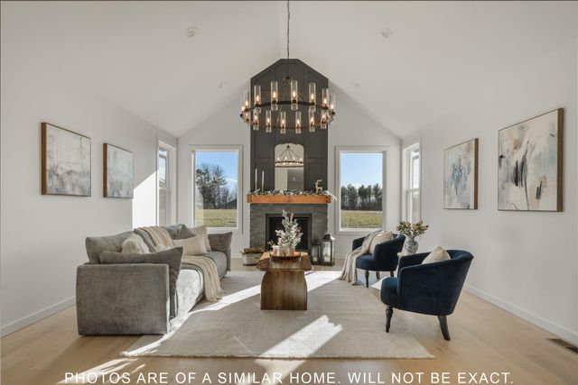 1221 W Rainey Street, Ozark, MO 65721