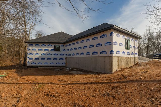 1221 W Rainey Street, Ozark, MO 65721