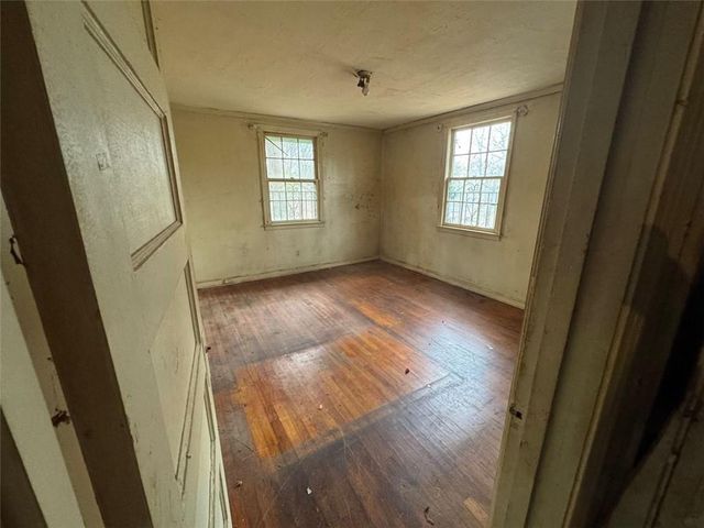 1096 3rd NW Street, Atlanta, GA 30318