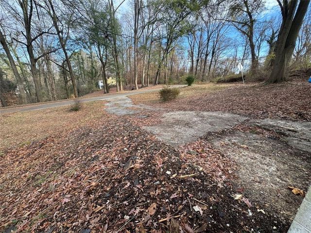 1096 3rd NW Street, Atlanta, GA 30318