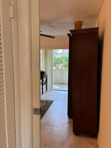 489 Burgundy K, Delray Beach, FL 33484
