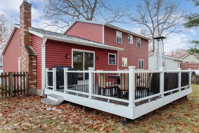 66 Hathorn Boulevard, Saratoga Springs, NY 12866