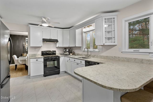 66 Hathorn Boulevard, Saratoga Springs, NY 12866