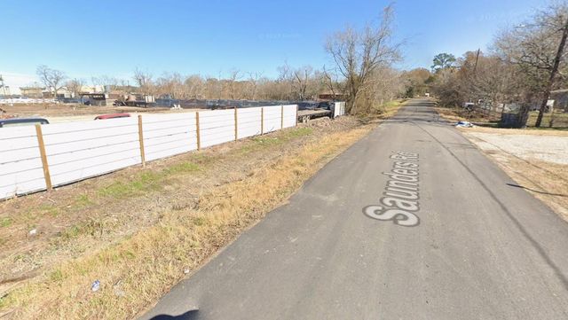 4815 Saunders Road, Houston, TX 77093