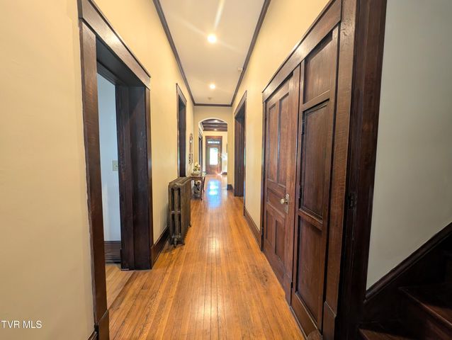 221 East Main Street, Clintwood, VA 24228