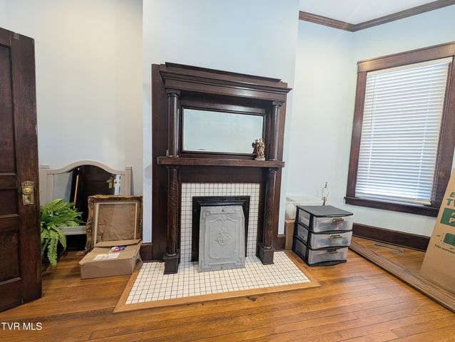 221 East Main Street, Clintwood, VA 24228