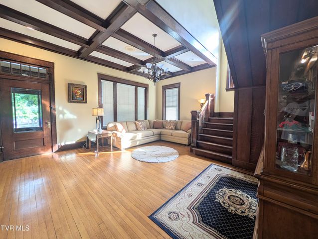221 East Main Street, Clintwood, VA 24228