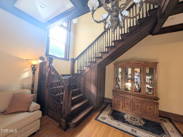 221 East Main Street, Clintwood, VA 24228