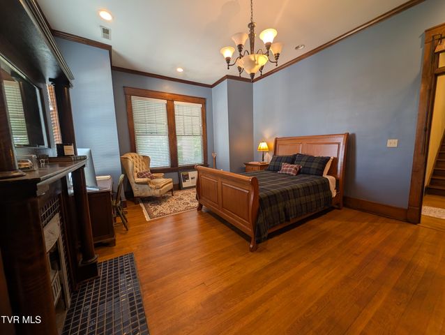 221 East Main Street, Clintwood, VA 24228