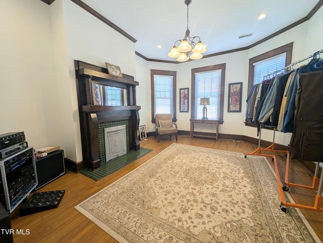 221 East Main Street, Clintwood, VA 24228