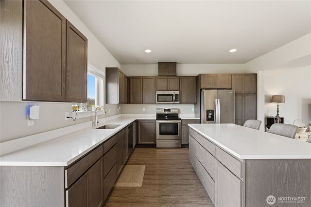 2247 S Mystical Loop, East Wenatchee, WA 98802