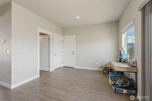 2247 S Mystical Loop, East Wenatchee, WA 98802