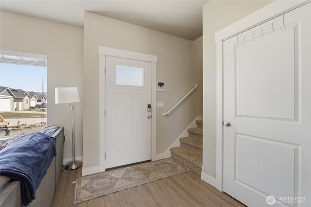 2247 S Mystical Loop, East Wenatchee, WA 98802