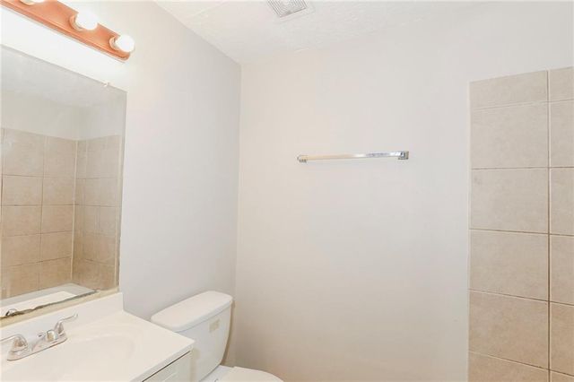 2190 Swallow SE Circle, Atlanta, GA 30315