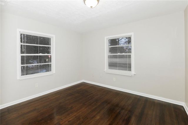 2190 Swallow SE Circle, Atlanta, GA 30315