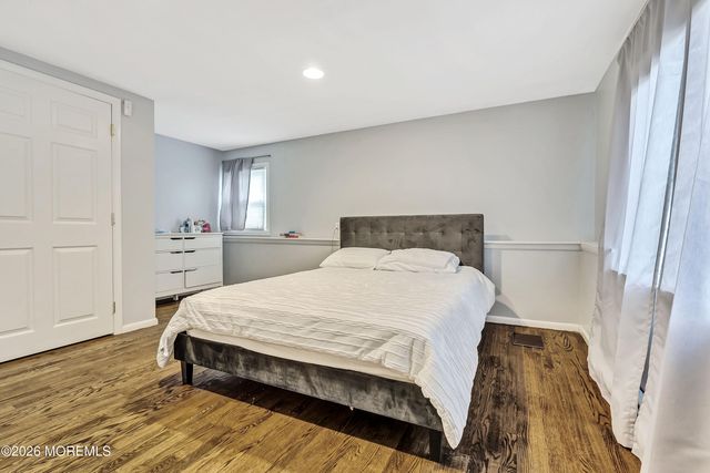 27 Stevens Avenue, West Long Branch, NJ 07764