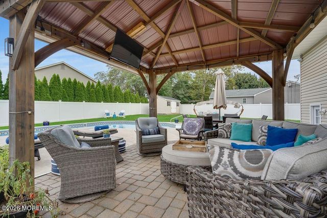 27 Stevens Avenue, West Long Branch, NJ 07764