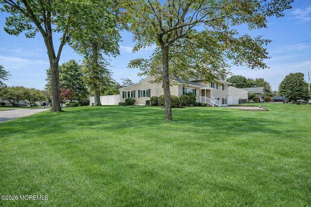 27 Stevens Avenue, West Long Branch, NJ 07764