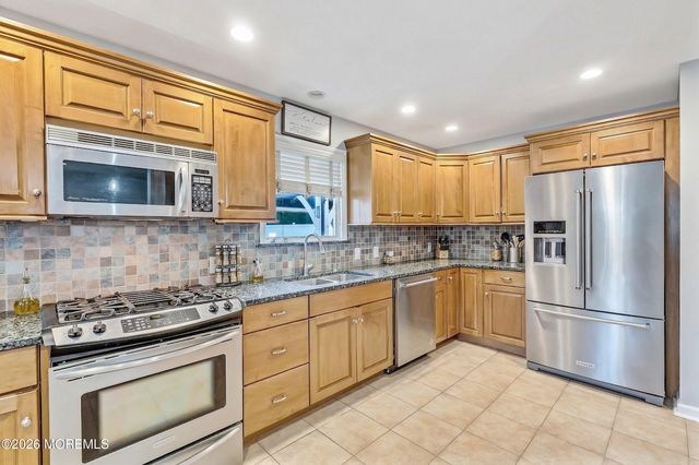27 Stevens Avenue, West Long Branch, NJ 07764