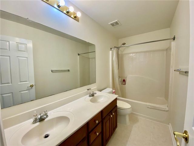 1113 Overview Drive, Lawrenceville, GA 30044
