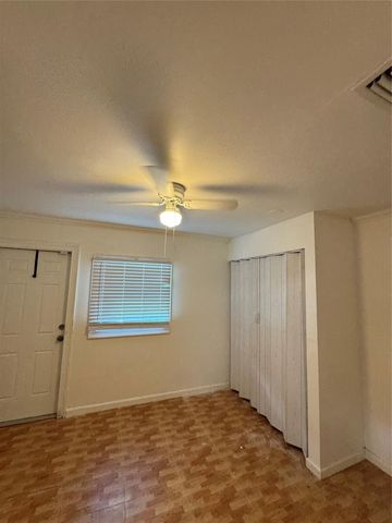 10682 Fascination Lane, Royal Palm Beach, FL 33411