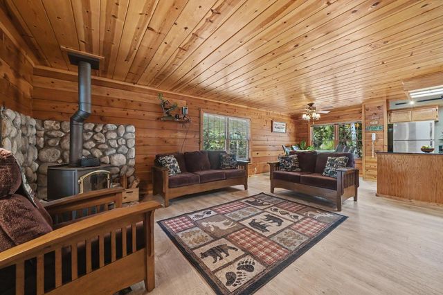 19720 Bear Ct, Volcano, CA 95689