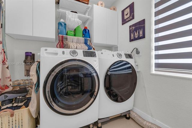 12225 SW 42nd St, Miami, FL 33175