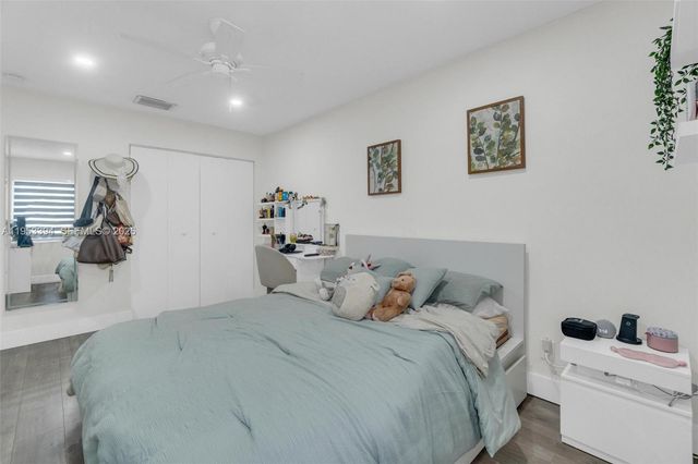 12225 SW 42nd St, Miami, FL 33175