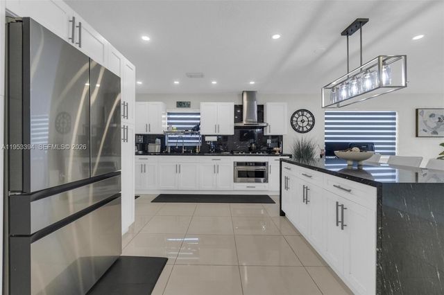 12225 SW 42nd St, Miami, FL 33175