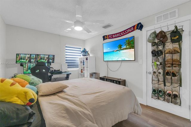 12225 SW 42nd St, Miami, FL 33175