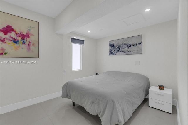 12225 SW 42nd St, Miami, FL 33175