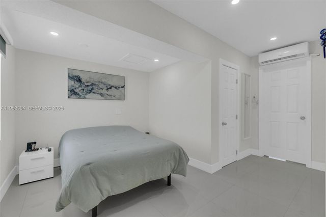 12225 SW 42nd St, Miami, FL 33175