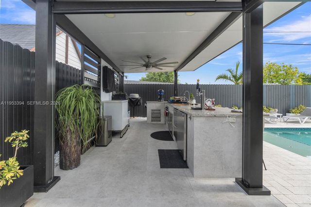 12225 SW 42nd St, Miami, FL 33175