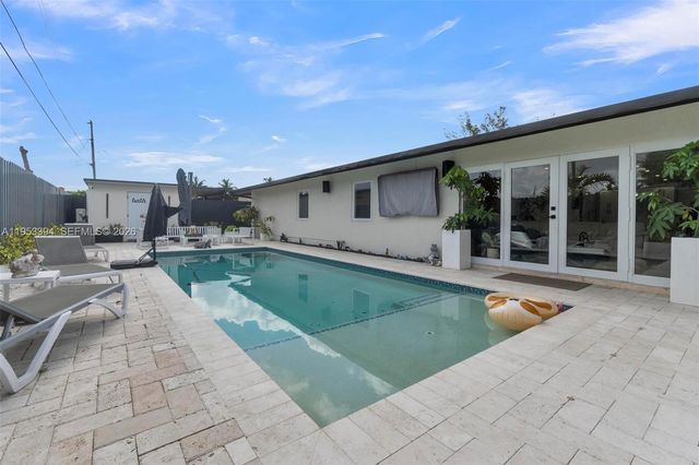 12225 SW 42nd St, Miami, FL 33175