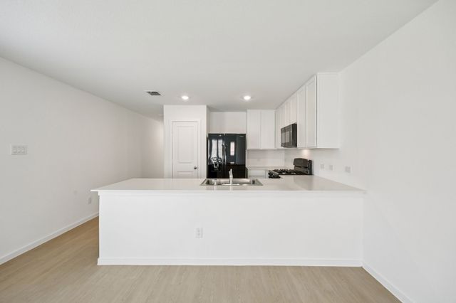 11522 Gammon Avenue, Rhome, TX 70678