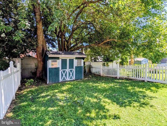 409 CARLISLE AVE, Prospect Park, PA 19076