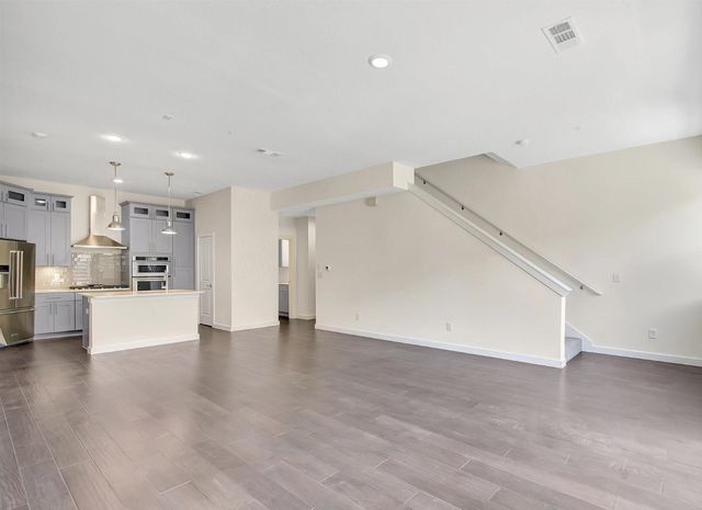 1209 Beaconsfield Lane 502, Arlington, TX 76011