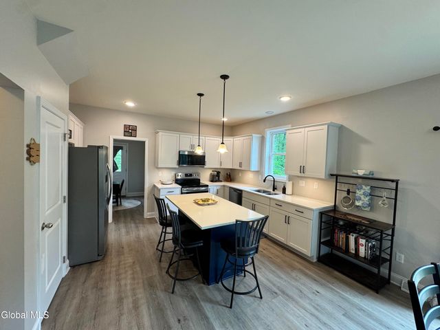 7 Huntington Way, Ballston Spa, NY 12020