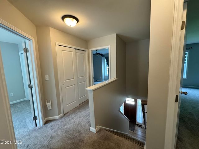 7 Huntington Way, Ballston Spa, NY 12020