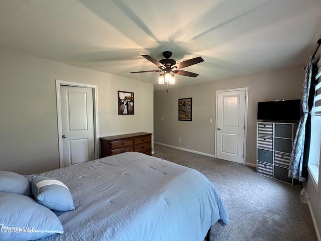 7 Huntington Way, Ballston Spa, NY 12020
