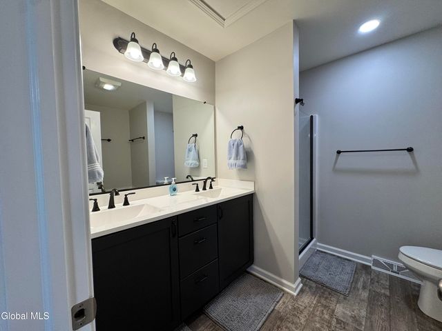 7 Huntington Way, Ballston Spa, NY 12020
