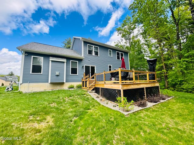 7 Huntington Way, Ballston Spa, NY 12020